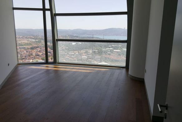 Spine Tower Penthouse