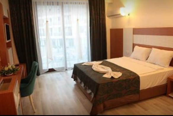Grand Hôtel à Vendre
