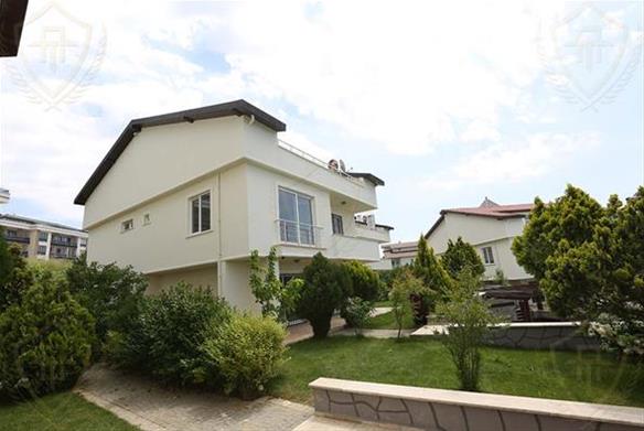 Viktorya Park Villaları