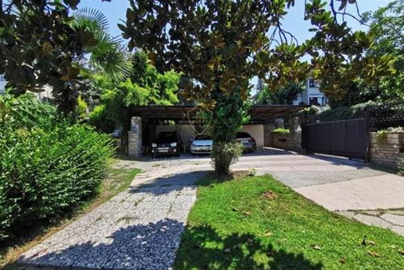 عمارت بسفر بیلربی