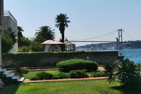 عمارت بسفر بیلربی