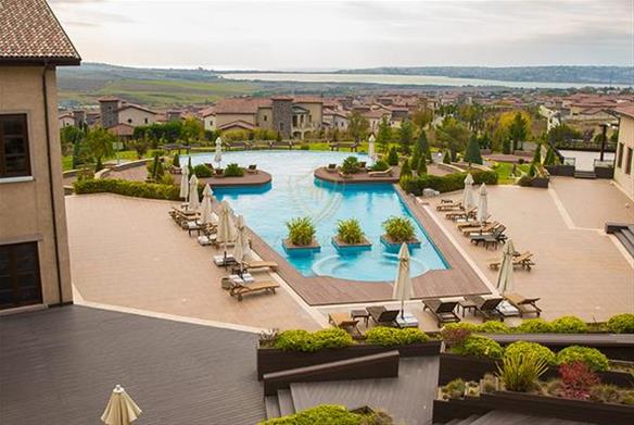 Toskana Valley Residences