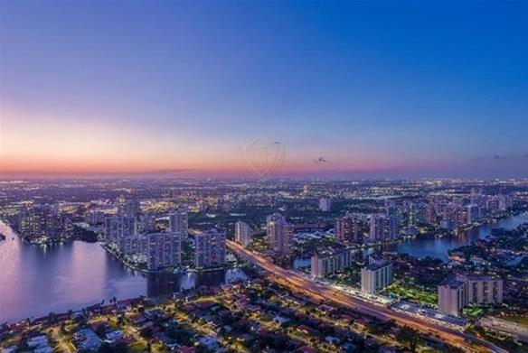 St Regis Residence Sunny Isles Beach