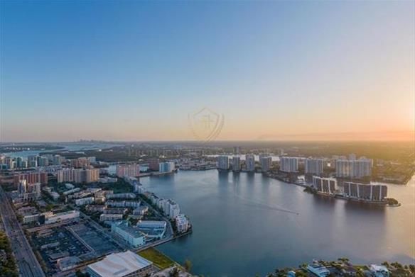 St Regis Residence Sunny Isles Beach