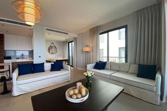 Le Chic Residences