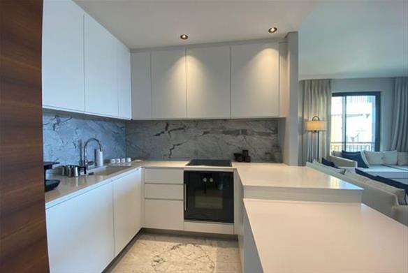 Le Chic Residences