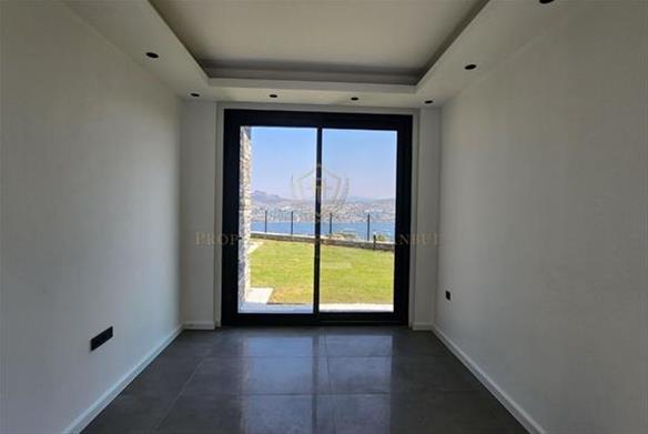 Gundogan Sea View Villa