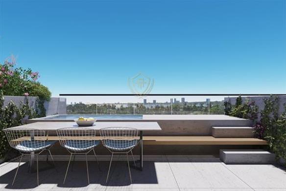 9900 West Miami 