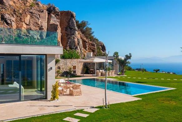 Beachfront Villa for Sale in Bodrum