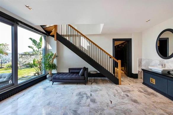 Sky Luxury Villa