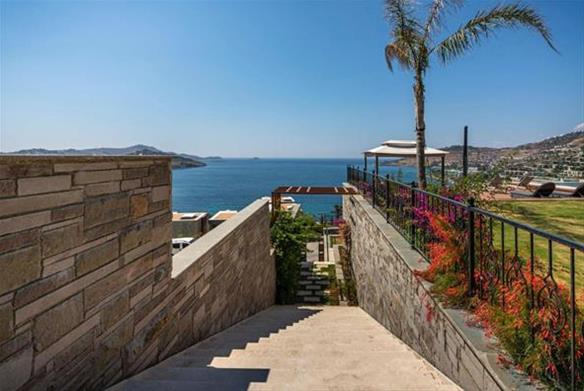 Sky Luxury Villa
