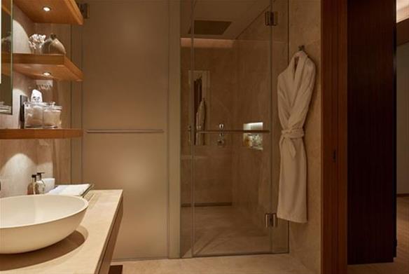 One at Palm Jumeirah Residenc