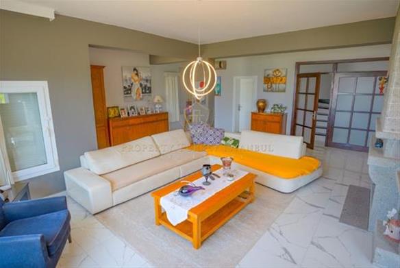 Gümüşük Detached Villa