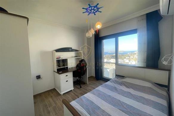Detached villa with private garden and sea view in Bodrum