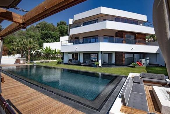 Luxury Villa for Sale in Yalıkavak Tilkicik