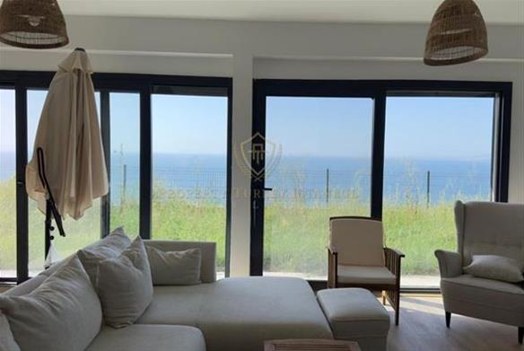 Villa for Sale in Dikili, Izmir
