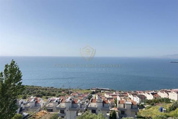 Villa for Sale in Dikili, Izmir