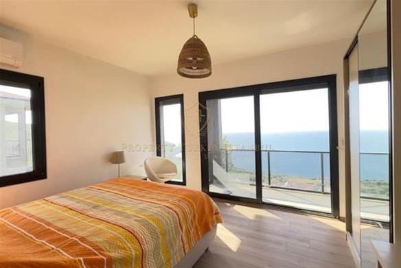 Villa for Sale in Dikili, Izmir