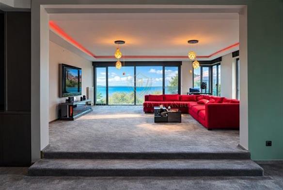 Royal Bay Villa with Sea View