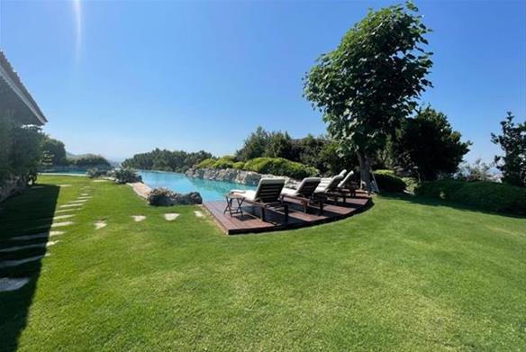 Restored Stone Villa with Panoramic Sea View in Yalıkavak