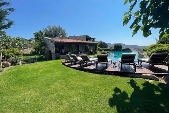 Restored Stone Villa with Panoramic Sea View in Yalıkavak