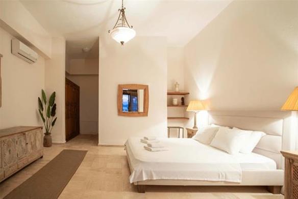 Restored Stone Villa with Panoramic Sea View in Yalıkavak