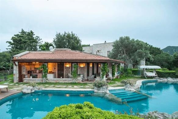 Restored Stone Villa with Panoramic Sea View in Yalıkavak