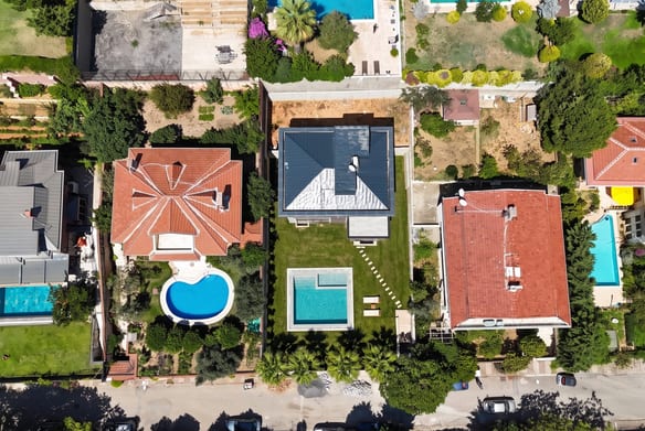 Dragos Kartal Villa