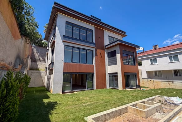 Dragos Kartal Villa