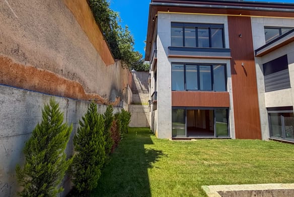 Dragos Kartal Villa