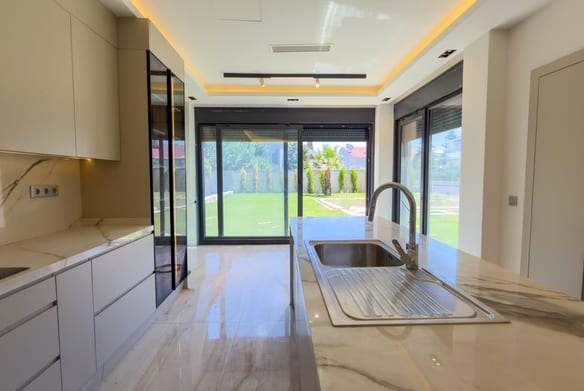 Dragos Kartal Villa